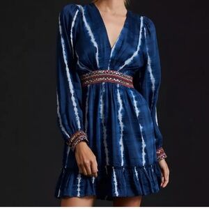 Elegant Blue Tie-Dye Dress